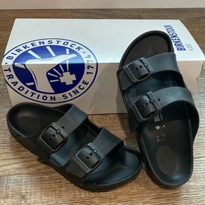 Kids Birkenstock Arizona EVA sandals, black size 33 or 2.